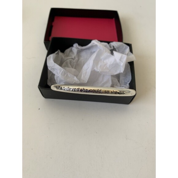 Avon Inspirational cuff bracelets in Nothing is Impossible New in Box - Picture 1 of 3